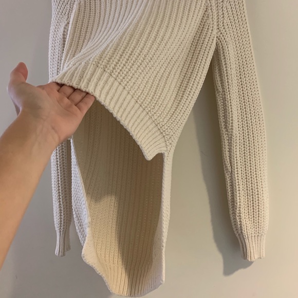 H&M High Low Knit Sweater in Ecru - Picture 2 of 4